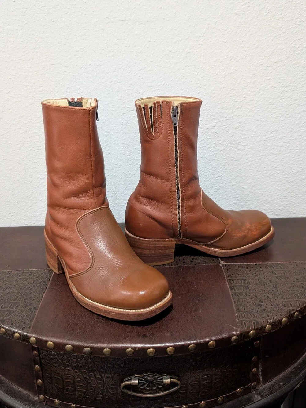 VINTAGE 70's Campus Honey Brown Leather Square Toe Zip-Up Ankle Boots Size 9